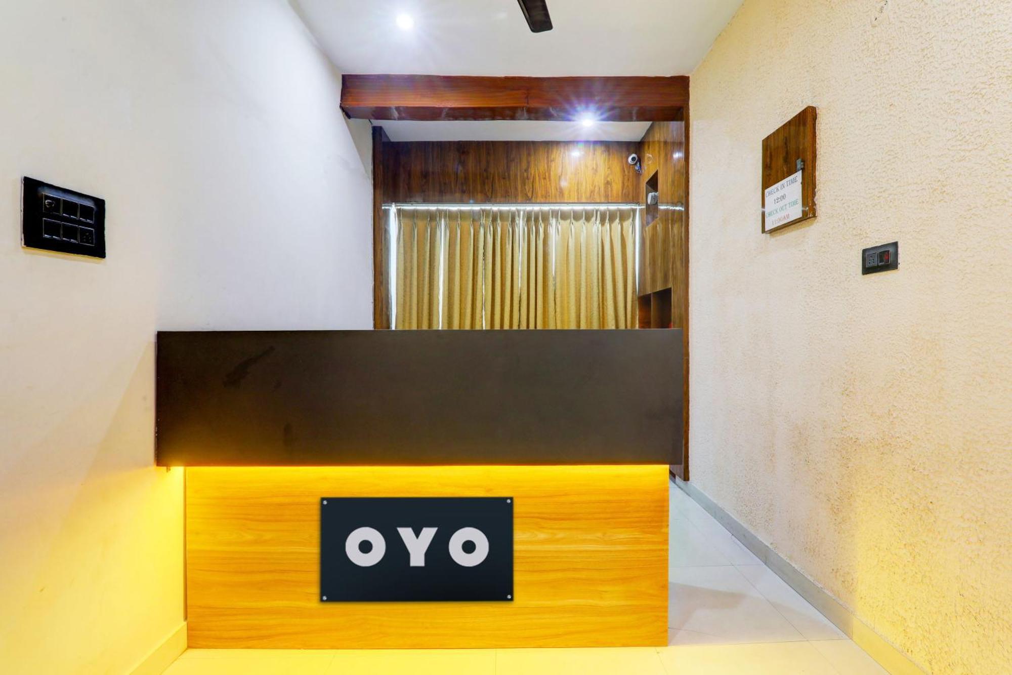 Hotel O Sr Grand Gorakhpur Buitenkant foto